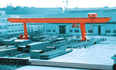 Aço inventário Yard L-forma guindaste de pórtico para locais de construção de estrada